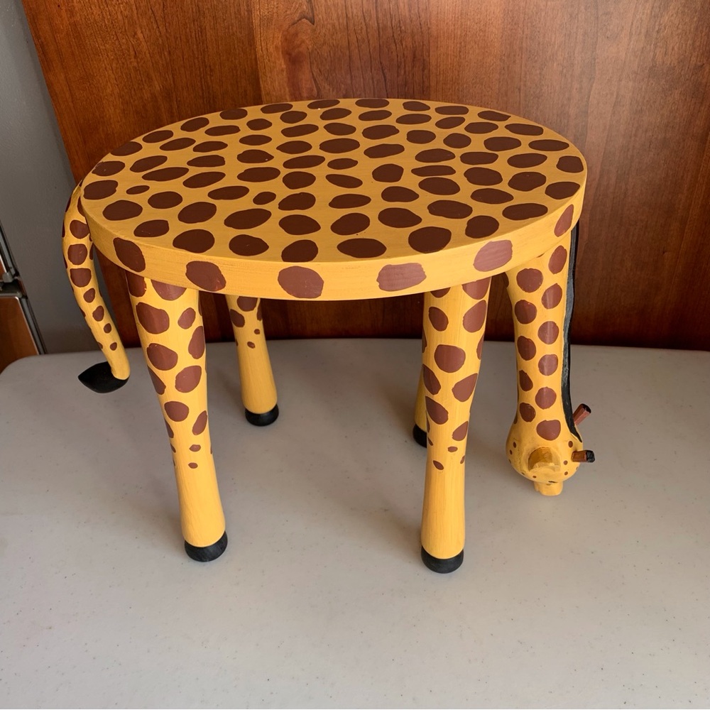 Whimsical Giraffe Table Decorative Display Riser Plant Stand NOT A STOOL - Picture 3 of 12